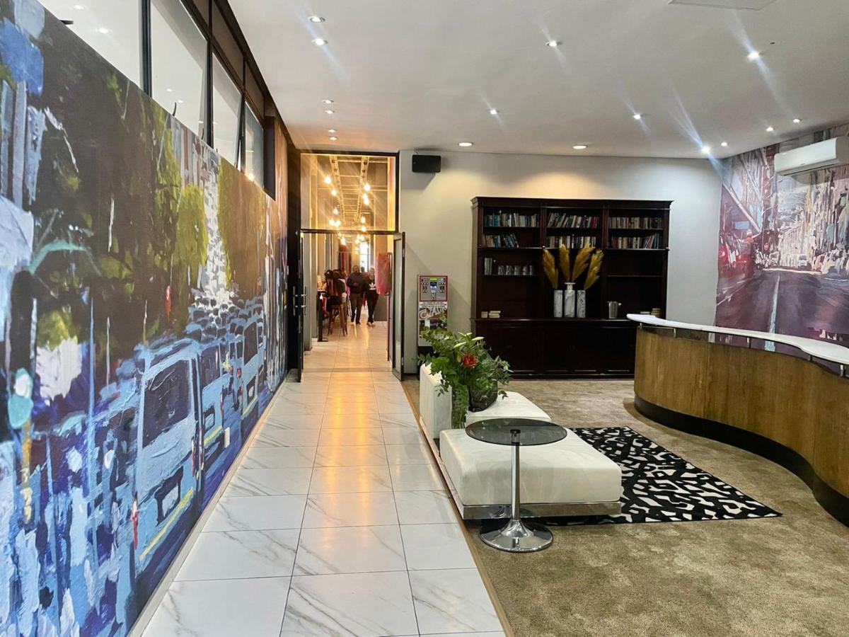 Reef Hotel Johannesburg Buitenkant foto